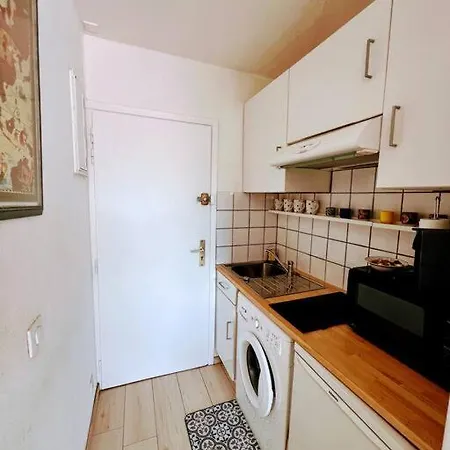 Apartment Piscine, Parking, Vue Mer, 23 M2 Saint-Tropez