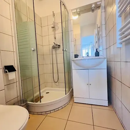 Piscine, Parking, Vue Mer, 23 M2 * Saint-Tropez